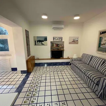 Casamira * Capri